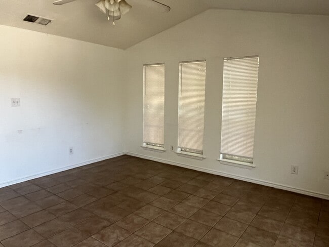 206 Craddock Ave Unit 1