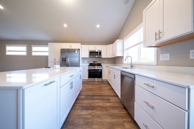 Photo - 1121 Dorothy Ln