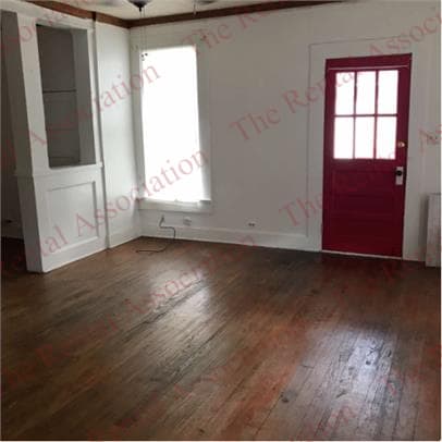 Photo - 214 S Bonner St