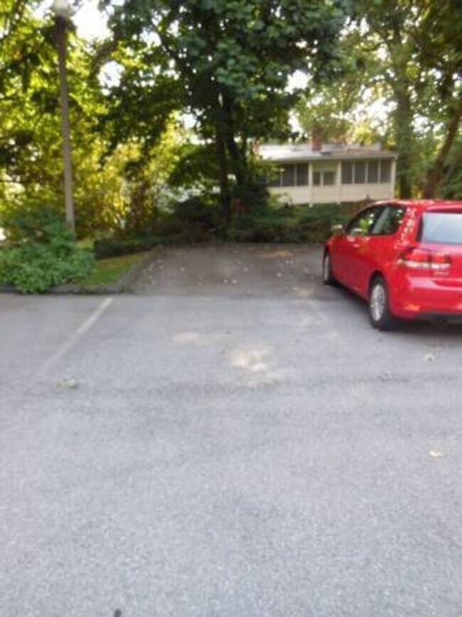 Photo - 2610 Tunlaw Rd NW Unit 1 & Pkg #11
