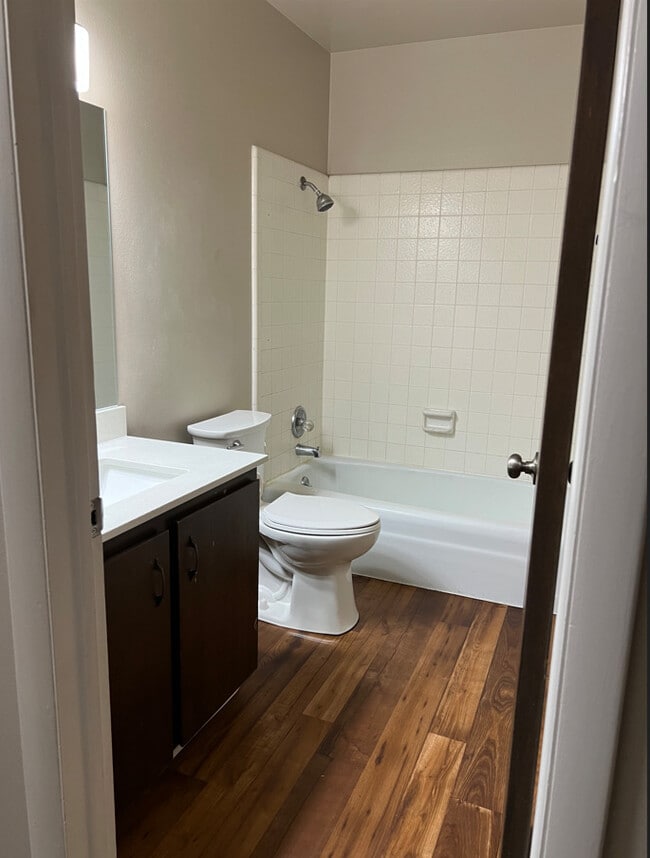 Photo - Madison Grove Apartments