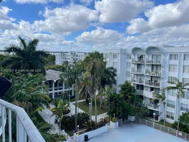 Photo - 492 NW 165th St Unidad C610 Rental
