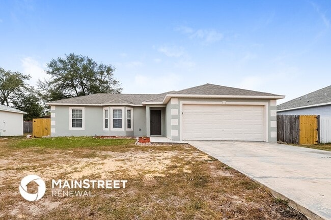 Building Photo - 480 Danube Dr