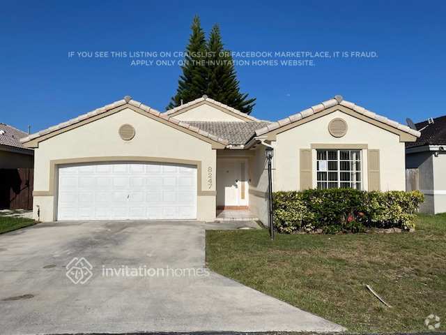 Building Photo - 8247 SW 157th Pl Rental