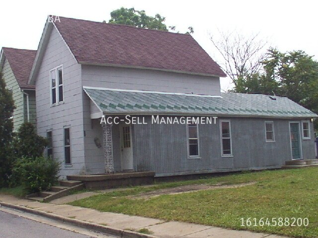 Photo - 106 Haifley Pl SE