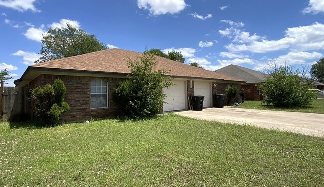 Building Photo - 3210 Toledo Dr Unit #A