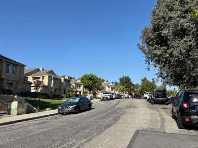 Drive way from the street - 22412 Terrace Pines Dr Unit #D