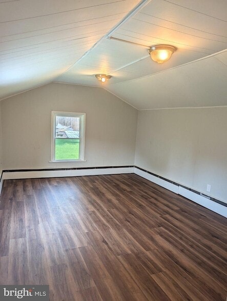 Photo - 411 E Cherry St
