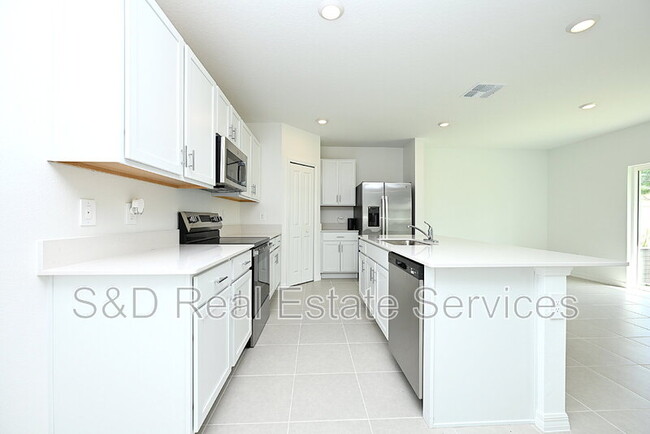 7847 Abagail Dr