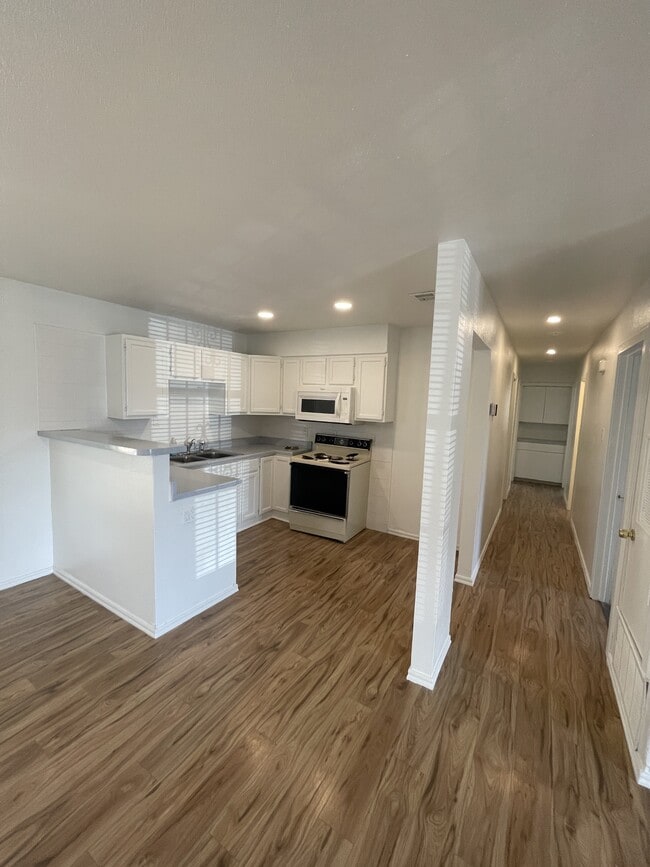 Photo - 179 Shadow Valley Dr
