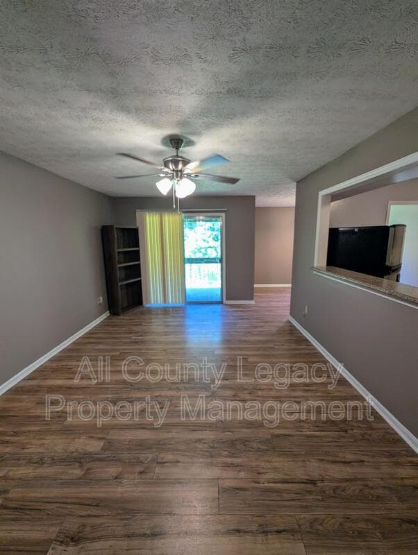 Building Photo - 172 Scandia Cir Unit #5