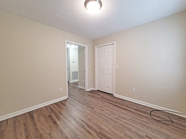 Photo - 952 Beverly Dr