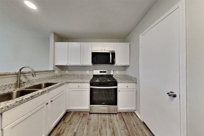 Photo - 11818 Sandy Stream Dr