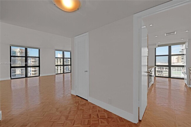 Photo - 1111 Crandon Blvd Unit A1107