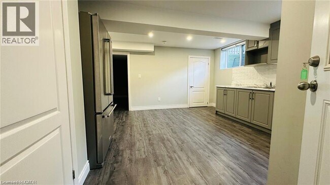 Photo - 42 Spachman St