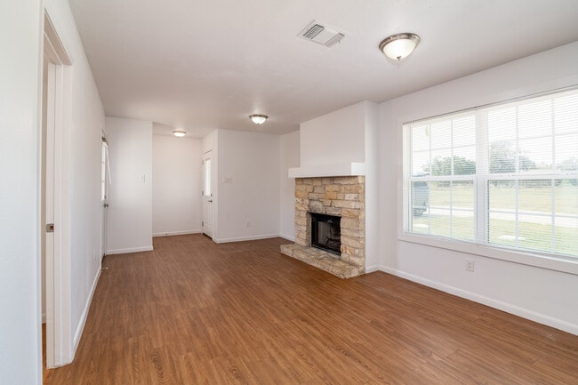 Downstairs - 200 Butler Ranch Rd Unit Apt 3C