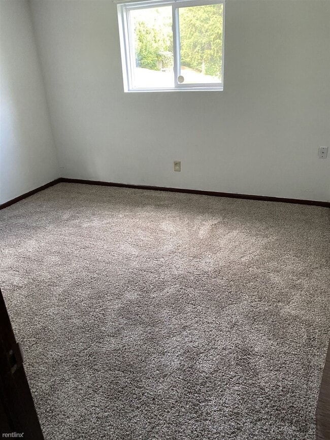 Photo - 2 br, 1 bath Duplex - 3220 Roanoke Street 3