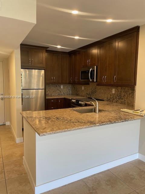 Photo - 8000 SW 81st Dr Unidad 108