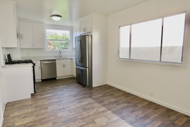 Photo - 52 Oakmont Dr