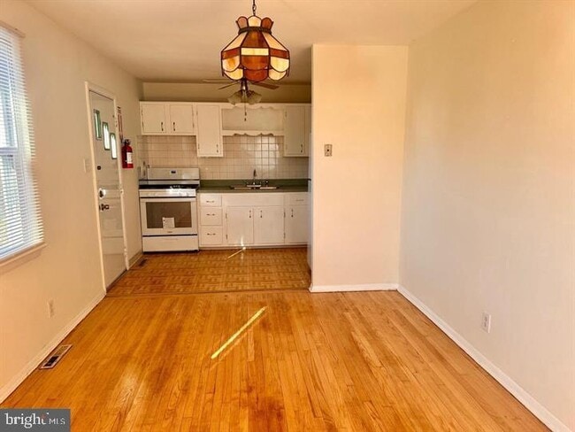 Photo - 620 Filmore St