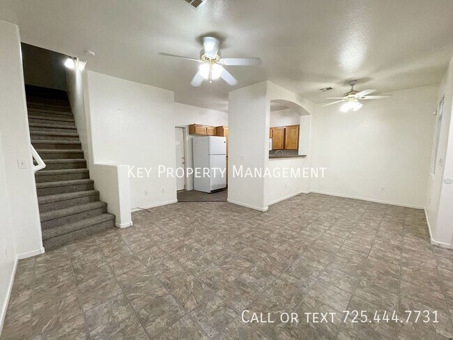Photo - BEAUTIFUL 3 BED, 2.5 BATH TOWNHOME LOCATED...