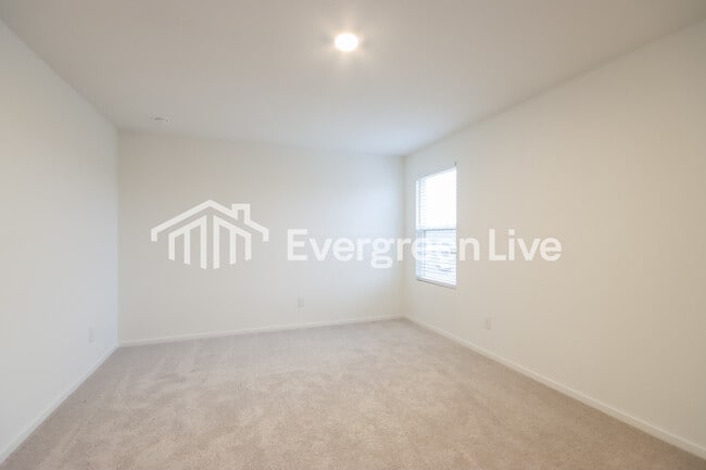 Photo - 31428 Moore Rd