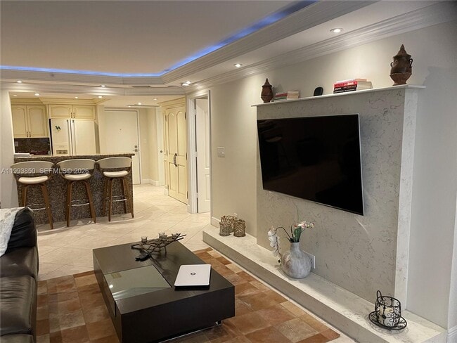 Photo - 2555 Collins Ave Unidad 704