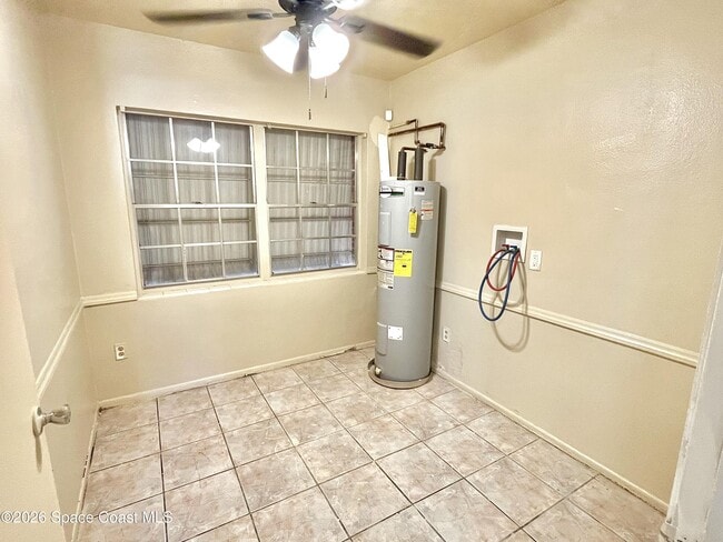 Photo - 316 E Strawbridge Ave