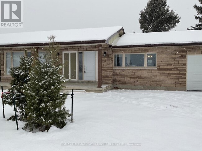 Photo - 124 Squire Dr