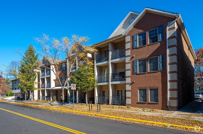 Andrew Place Commons