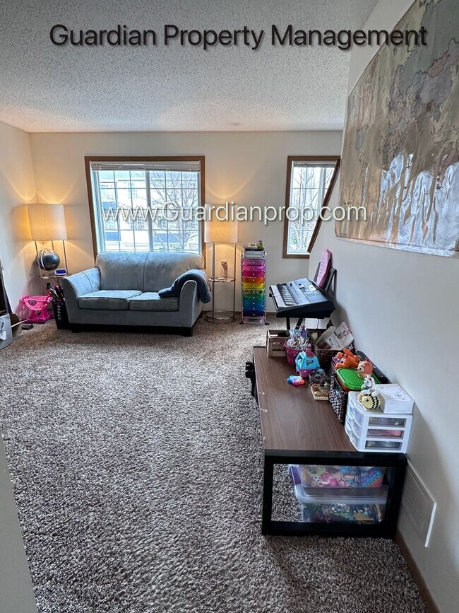 Photo - Apple Valley Town Home, 1 Car Garage, Laundry in Unit, Storage