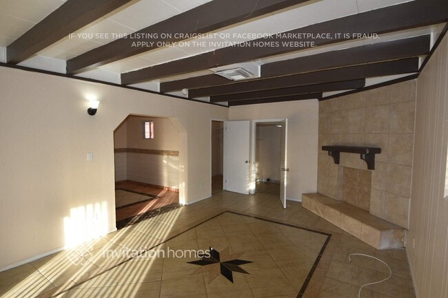 Photo - 3735 W Columbine Dr