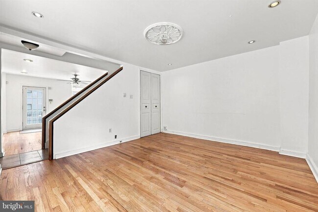 Photo - 134 Shurs Ln