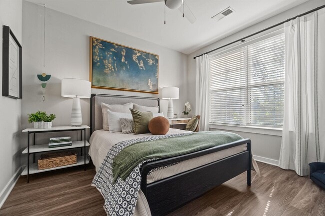 1010 Dilworth Apartments