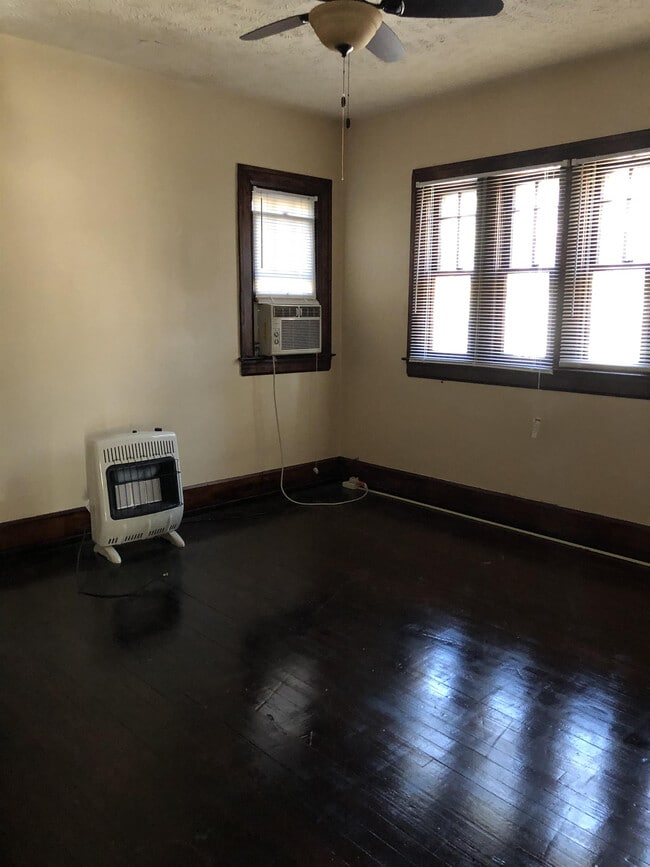 Photo - 1211 8th St Unit 3