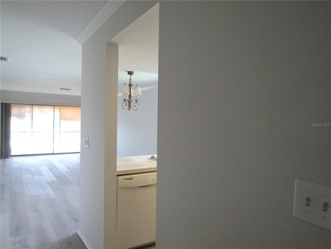 3057 Taywood Meadows Unidad 2
