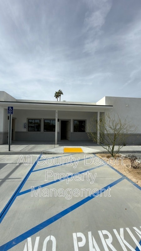 Photo - 517 S Mountain View Dr Unidad 2