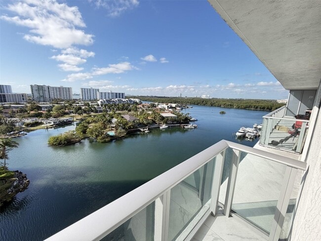 Building Photo - 330 Sunny Isles Blvd Unit 5-1008