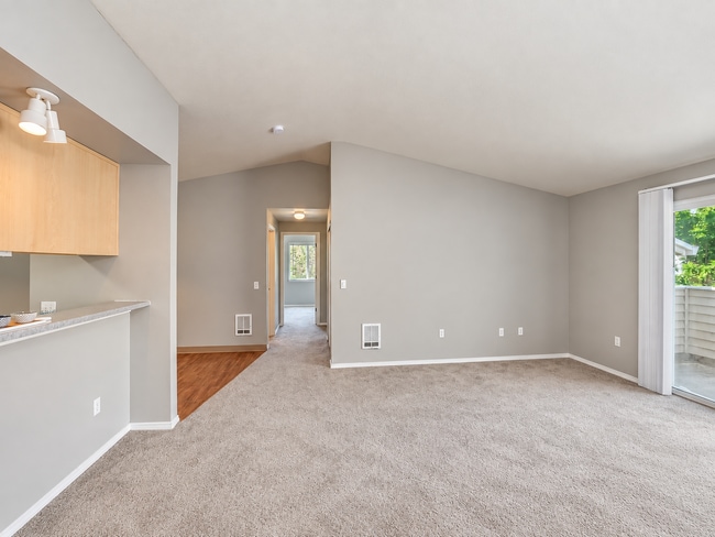 Photo - 16924 SE Powell Blvd Unit 32