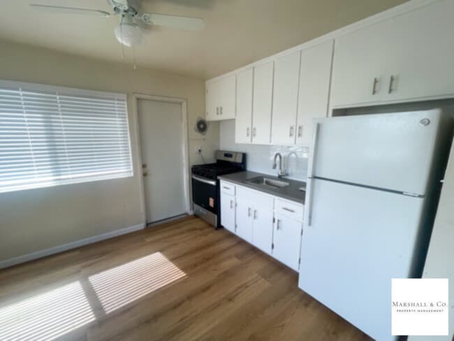 Photo - NEW LISTING! REMODELED 2BR/1BA IN CORTE MADERA W/ PARKING, NEW FLOORING, UPD. BATHROOM,