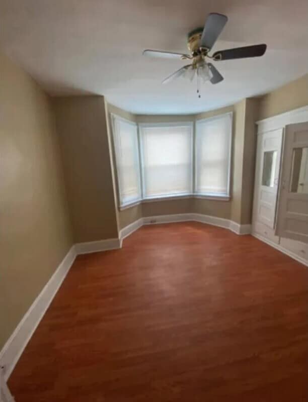 Photo - 152 N Robinson St