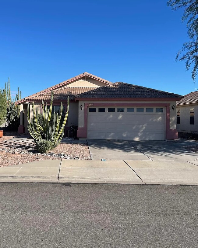 Building Photo - 10608 E Caballero St Rental