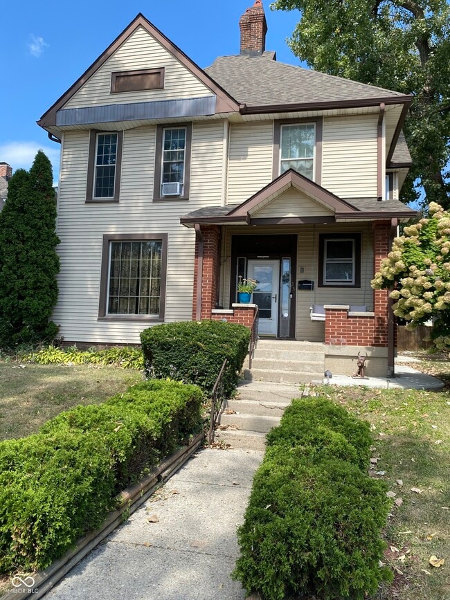 Building Photo - 1230 E Ohio St Unit A Rental