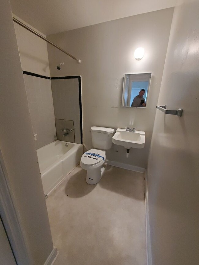 Photo - 2332 N Cherry St Unit 2332-C