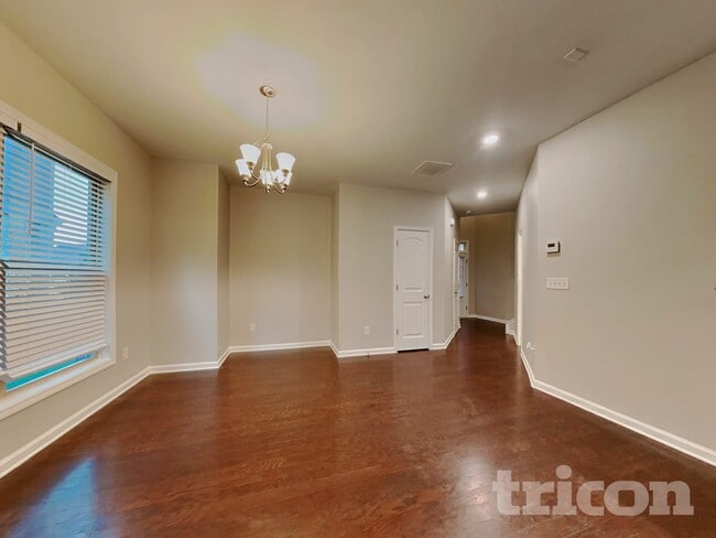 Photo - 3440 Baylor Cir