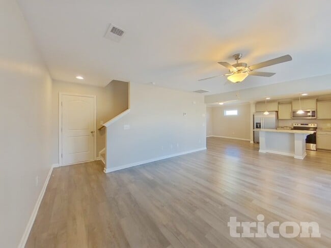 Photo - 214 Pilcher Dr