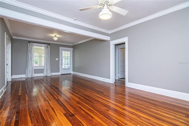 Photo - 310 E Idlewild Ave