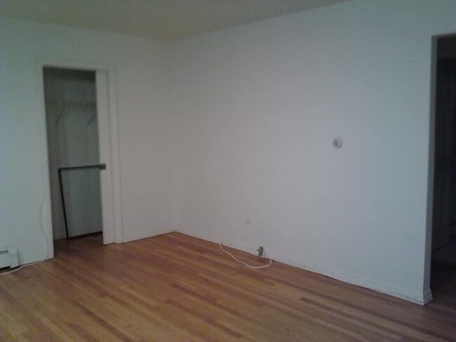 Photo - 4258 N Greenview Ave Unidad 2E