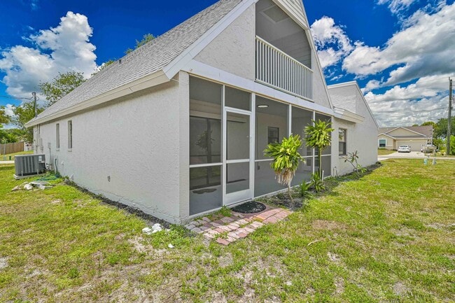 Photo - NOW AVAILABLE - 4/2 Single Family Home in San Carlos