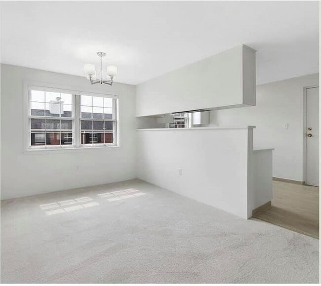 Photo - 200 Bedford Rd Unidad 25B